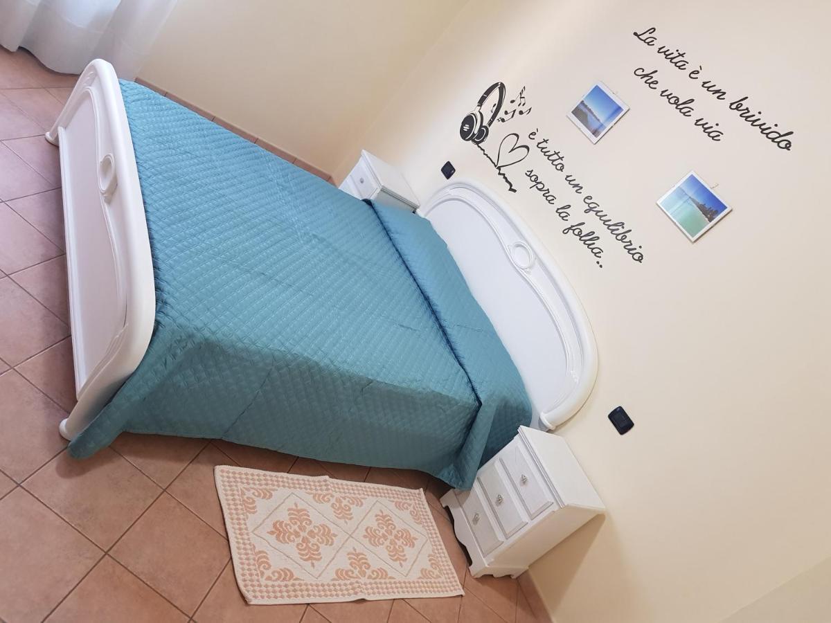 Casa Vacanza Tommy Pabillonis المظهر الخارجي الصورة
